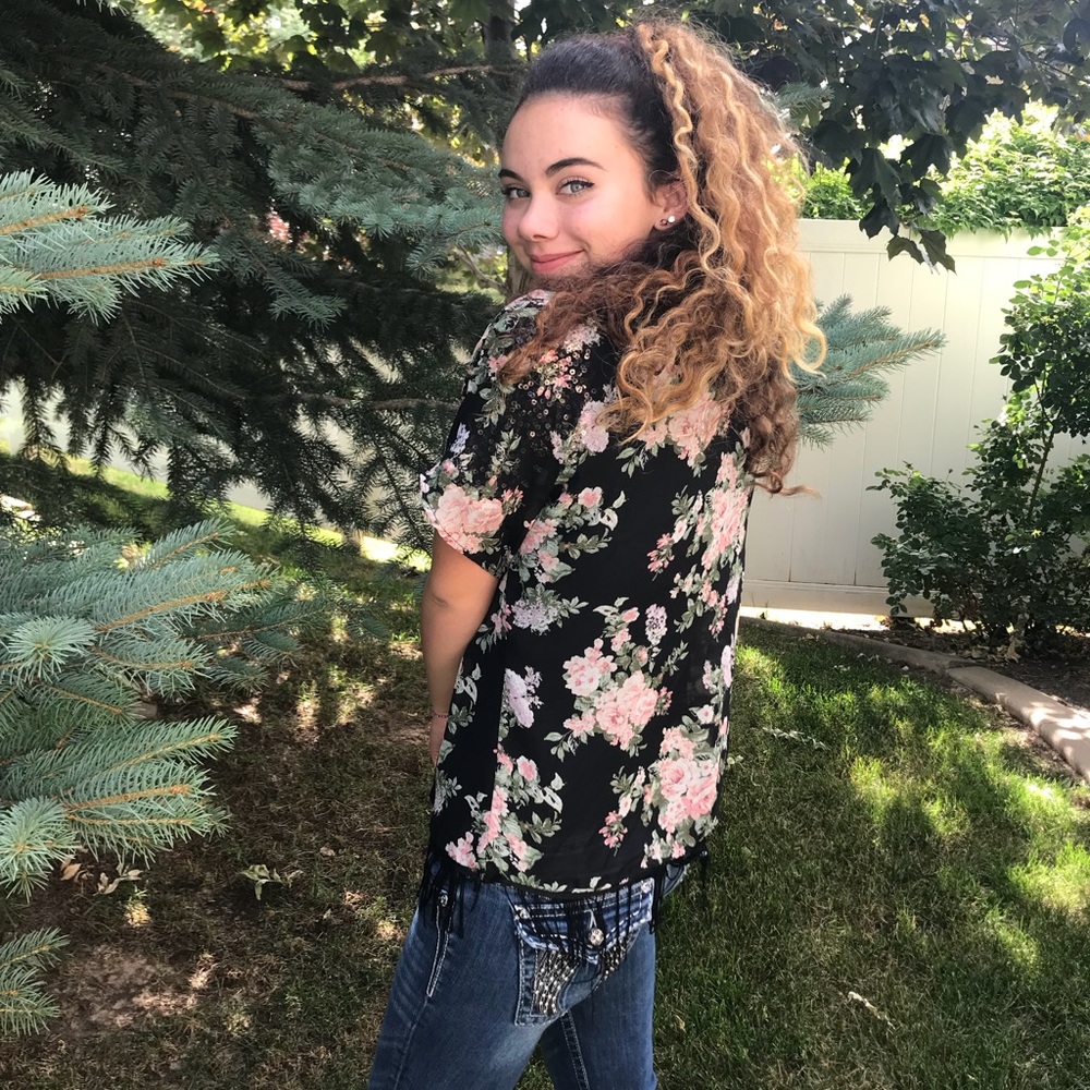 Black Floral Kimono